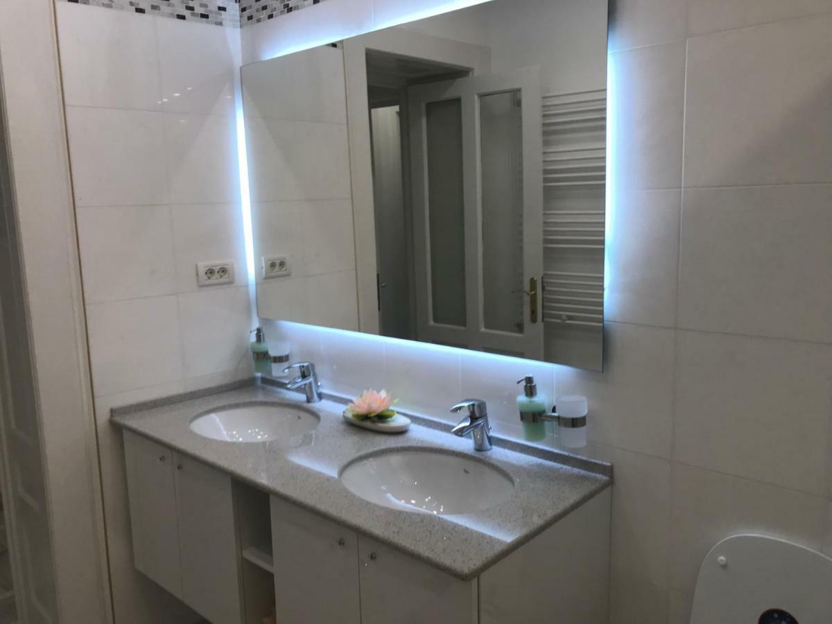 Victoria Luxury Apartment Βουκουρέστι Εξωτερικό φωτογραφία